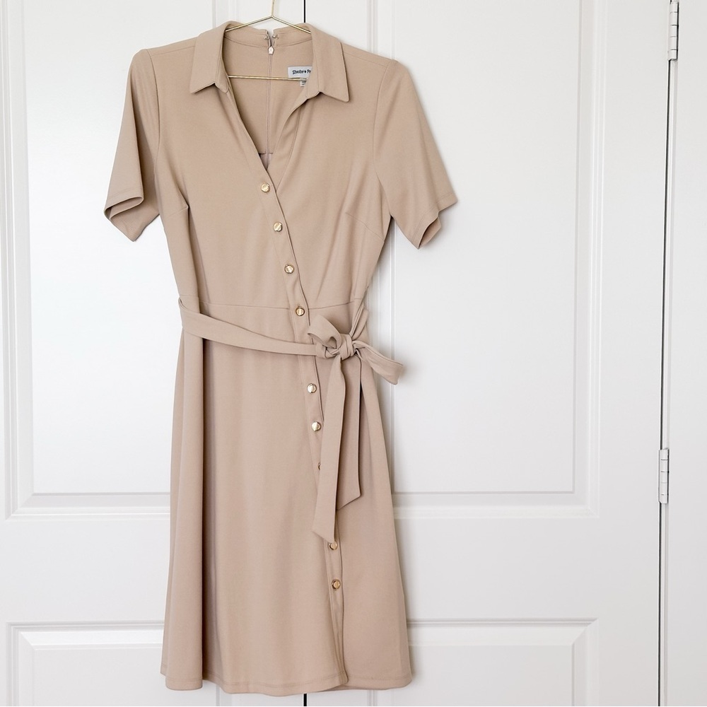 Shelby & Palmer Tan Buttoned Tie Front Midi Dress - Picture 2 of 6